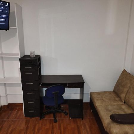 Noras Homestay Laureles Medellín Dış mekan fotoğraf