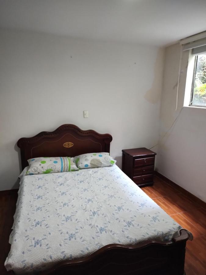 Noras Homestay Laureles Medellín Dış mekan fotoğraf