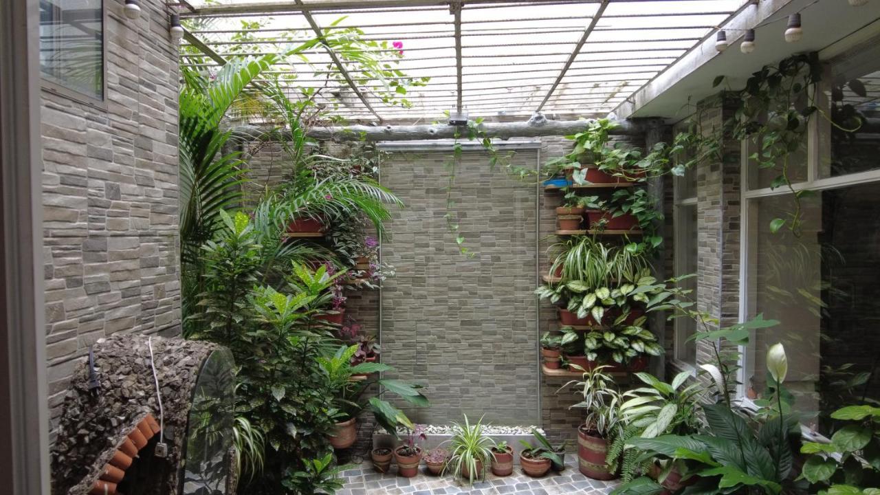 Noras Homestay Laureles Medellín Dış mekan fotoğraf