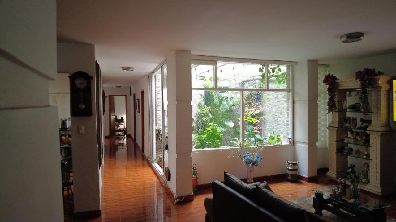 Noras Homestay Laureles Medellín Dış mekan fotoğraf