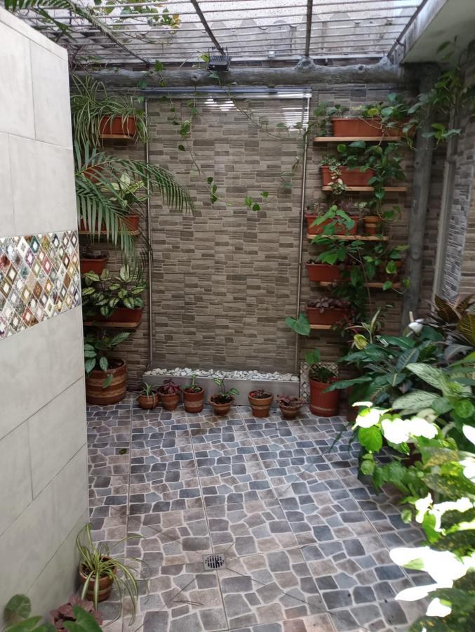 Noras Homestay Laureles Medellín Dış mekan fotoğraf