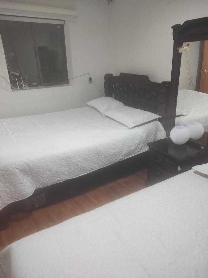 Noras Homestay Laureles Medellín Dış mekan fotoğraf
