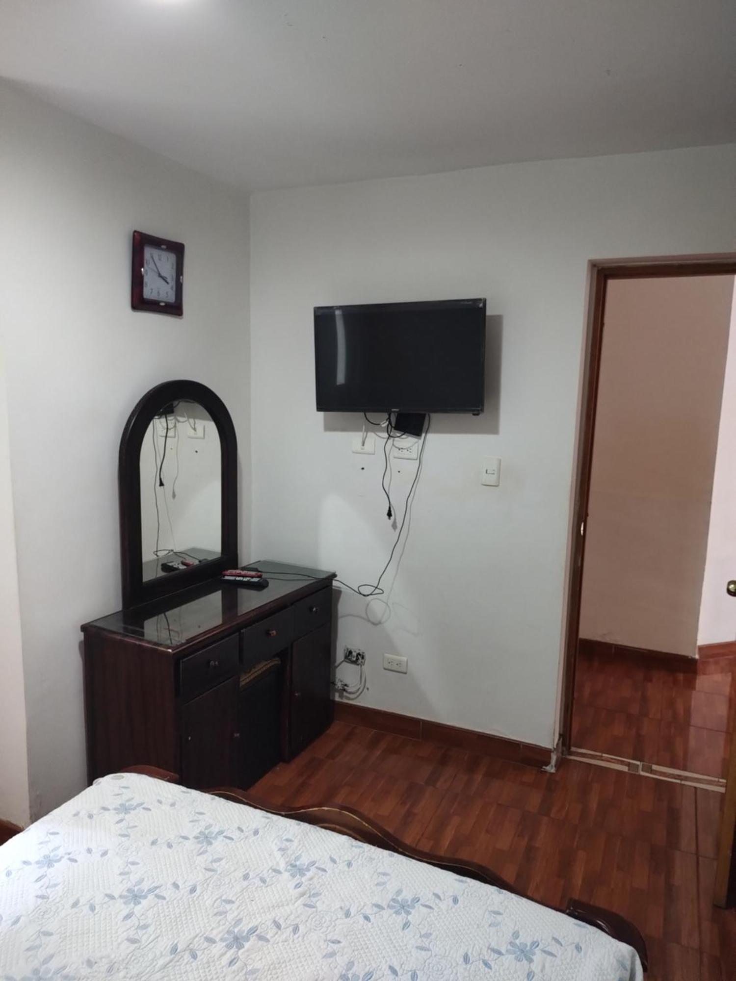 Noras Homestay Laureles Medellín Dış mekan fotoğraf